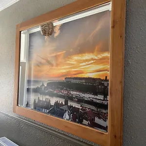 https://snuze-whitby.yorkshirehotels.net